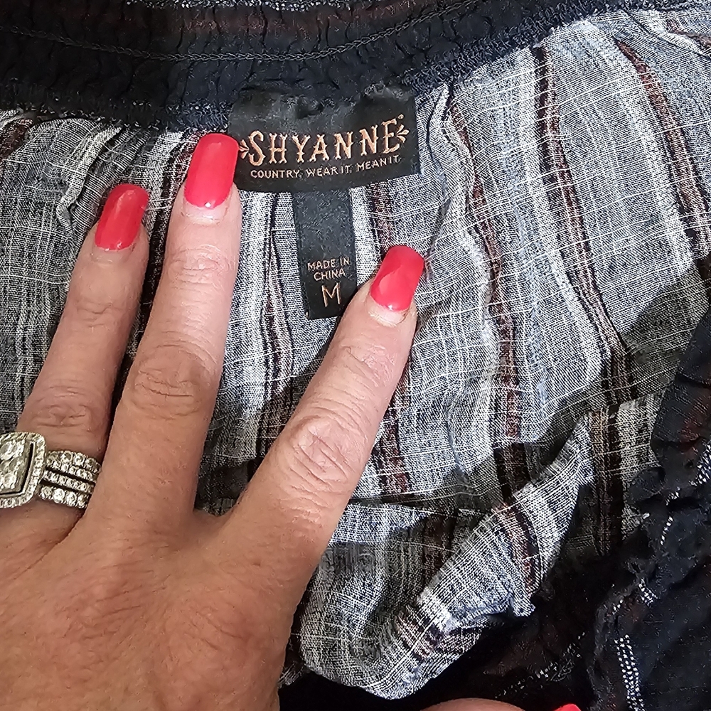 Shyanne - Picture 2 of 2